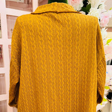 Load image into Gallery viewer, Oversized Cardigan
