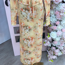 Load image into Gallery viewer, Autumn Leaves Skirt
