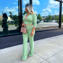 Load image into Gallery viewer, Green Silver Chain Pants
