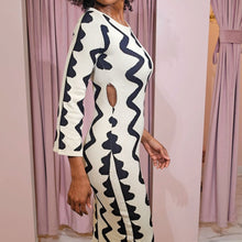 Load image into Gallery viewer, Two Tone Cut Out Dress
