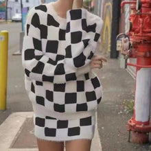 Load image into Gallery viewer, Lilac / Black Checkered Fuzzy Sweater

