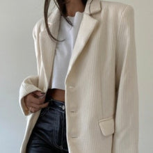 Load image into Gallery viewer, Corduroy  Blazer

