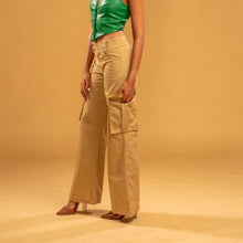 Load image into Gallery viewer, Khaki Cargo Pants
