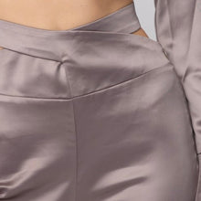 Load image into Gallery viewer, Satin Bell Sleeves and Pants Set
