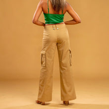 Load image into Gallery viewer, Khaki Cargo Pants

