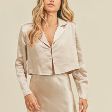 Load image into Gallery viewer, Satin Cropped Blazer

